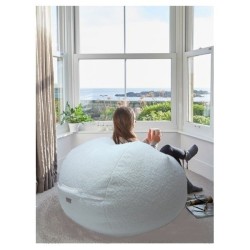 Peluş Armut Koltuk – Kuzu Yünü Tarzında | Konforlu ve Şık